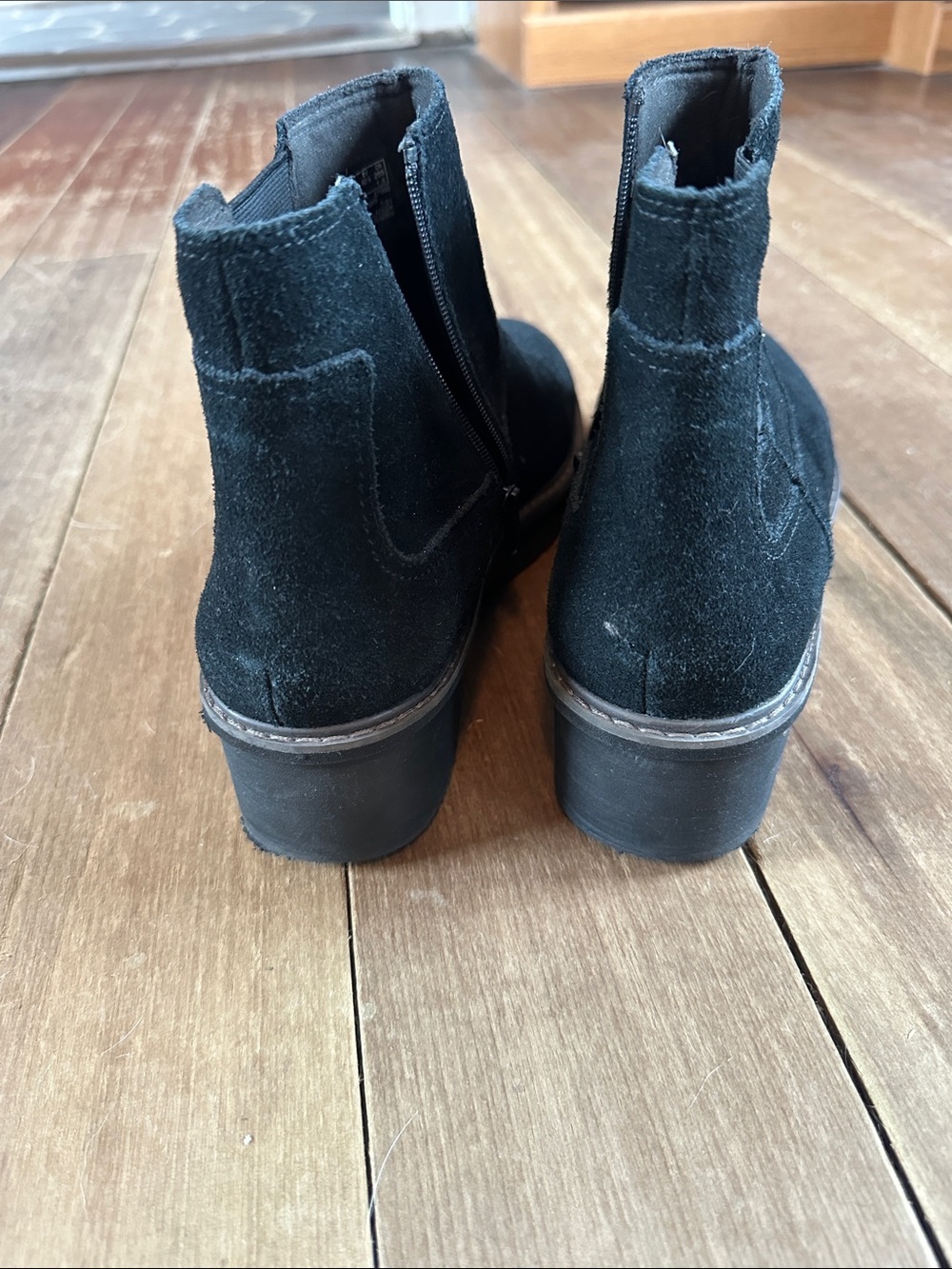 Clarks women’s black wedge booties size 11 - Picture 4 of 7